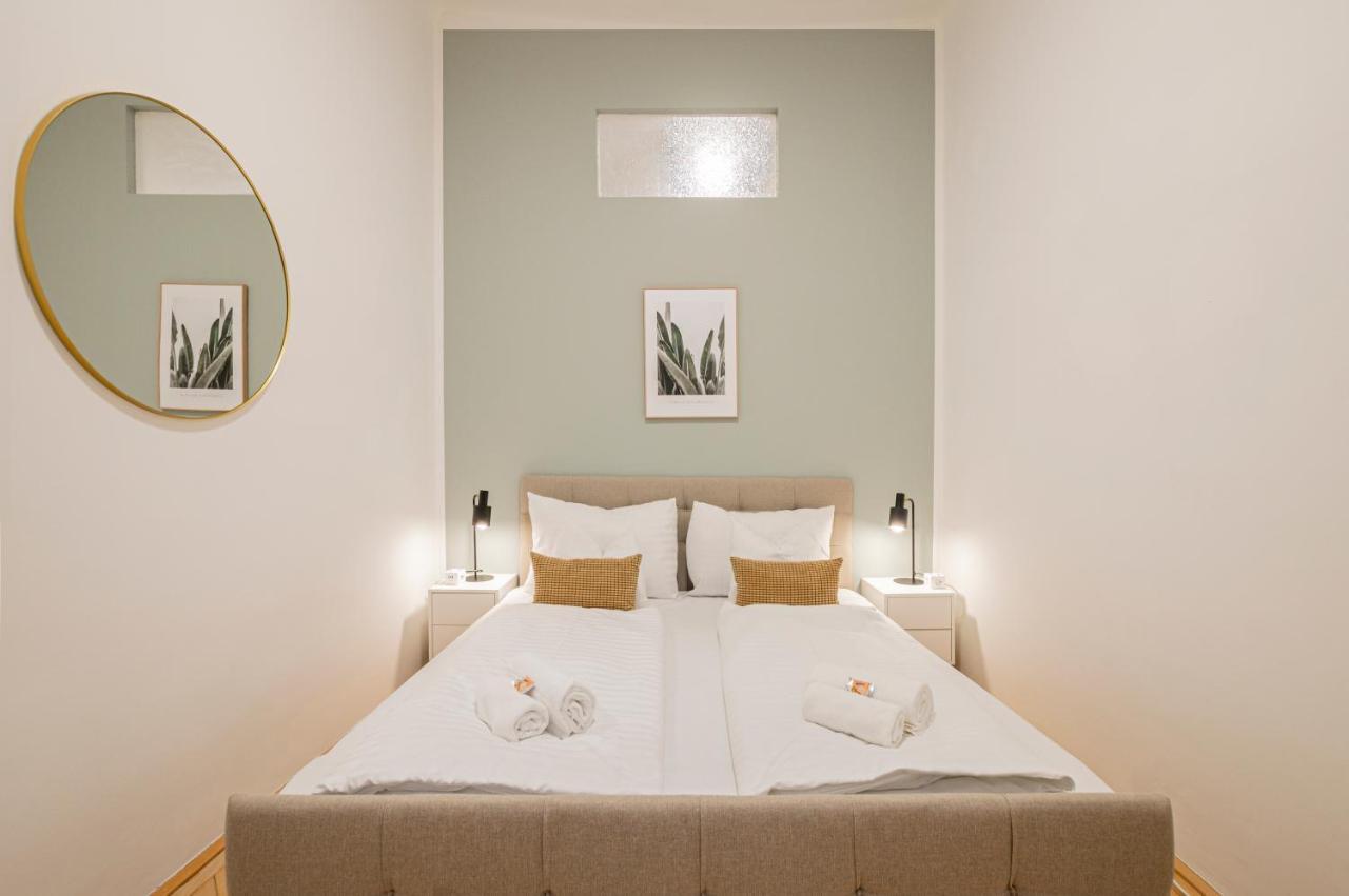 Charming Apt Perfect For 4-6 Tram, Self-Checkin Wien Exteriör bild