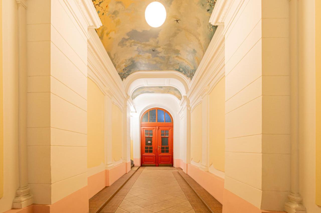 Charming Apt Perfect For 4-6 Tram, Self-Checkin Wien Exteriör bild